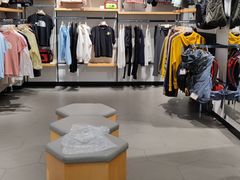 -万达广场(龙湖店)