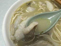 -明呈黄鱼面馆(斜土路店)