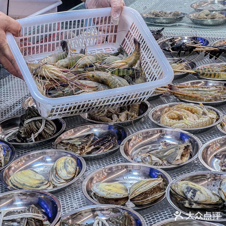 在上海还有10r的海鲜店？我不会穿越了吧？