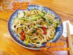 -叶新小吃店(来凤小区总店)