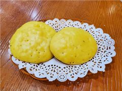 锅边贴饼-老刘生态大鱼坊铁锅炖鱼(赛马场店)