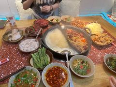 -赵美丽·重庆社区火锅·直营店(火车东站·中豪国际店)