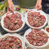只有高品质的牛肉～才经得住这样的锅底吧 ️霸王牛肉