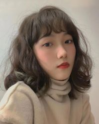 -苏豪美发S A L O N烫发染发