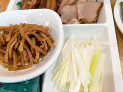 -李连贵熏肉大饼(金隅嘉品Mall店)