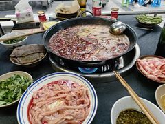 -四小区火锅·巷子里的重庆火锅(花照壁店)