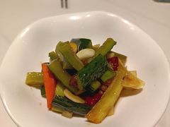 -皇城根·鲁菜济南菜·吊炉烤鸭·炒鸡鱼头(济南旗舰店)