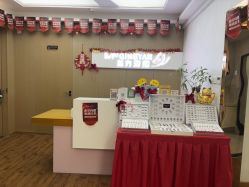 -成都苗方清颜专业祛痘