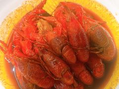 -龙巢盱眙龙虾·牛蛙·烧烤宵夜(八卦岭店)