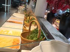 -金滏山·烤肉海鲜火锅自助(襄阳万达店)