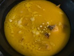 -鲜入围煮花胶鸡海鲜火锅
