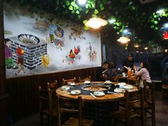大堂-三里屯土灶炖公鸡地锅鸡(江东店)