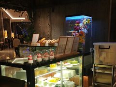 -松咖啡自助餐厅·松北香格里拉