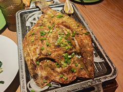 -耶里夏丽·丝路国际·新疆餐厅(浦东区东方路店)