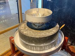 -呷佬·长沙手工米粉(金沙江路店)