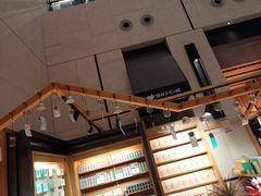 -猫的天空之城概念书店(苏州诚品店)