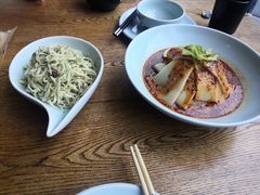 -金牌老碗时尚陕菜(王府井百货店)