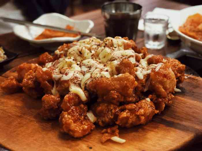 yami yami korean restaurant(cbd)-"这家店的芝士鸡超级好吃,就是大