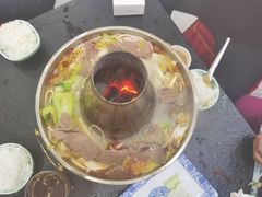 -撒拉人家.酸菜牦牛肉火锅