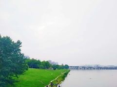 -灞河西岸滨河公园