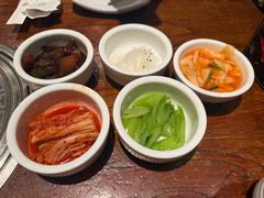 -萨拉伯尔(燕莎友谊商城店)