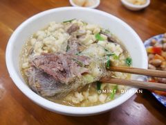 泡馍-刘信牛羊肉小炒泡馍(回民街店)