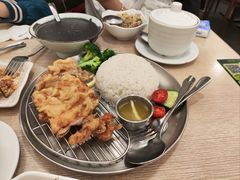 西柠鸡扒饭-佰搭果·广式茶餐厅(西华路店)