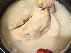 -长寿参鸡汤(朝韩风情街店)