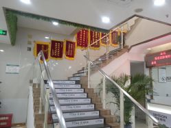 -新生植发·植养护一体