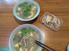 -金原鸭血粉丝汤·汤包·脆皮烤鸭(南京博物院店)