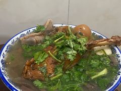 -叶新小吃店(来凤小区总店)