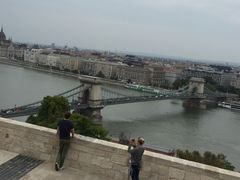 -多瑙河畔鞋履雕塑