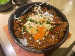 石锅温泉蛋辣牛肉芝士饭-沼津港精致料理·寿喜烧·烧鸟(漕河泾印象城店)