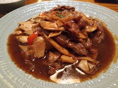 菌菇炒牛肉-丽江金茂凯悦臻选酒店-滇香馆