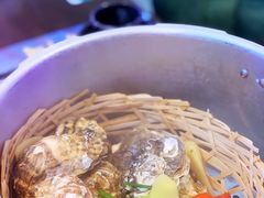 高压锅竹笼生蚝-农家霸王地锅鸡(国顺东路店)