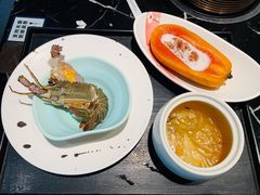 -淡尾·海鲜自助概念餐厅(虹桥南丰城店)