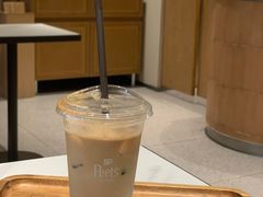 -Peet's 皮爷咖啡(海雅缤纷城店)