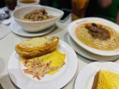 芝士猪扒西多士-香港新发烧腊茶餐厅(水围店)
