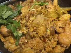 干锅鱼籽鱼泡-福巷湘食小馆·猛火现炒(上海首店)