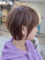 -虫二·专注健康烫染沙龙