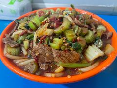 -玲玲米粉·新疆现炒米粉(大十字总店)