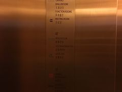 -海河假日酒店·游泳馆