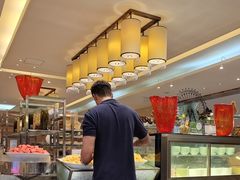 -天津京基皇冠假日酒店