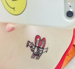 -黑旗纹身