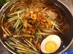 -韩风烤牛肉冷面店