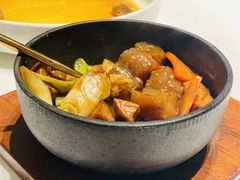 石锅葱烧海参-广舟(千禧店)