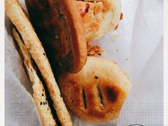 -张记袜底酥(锦溪店)