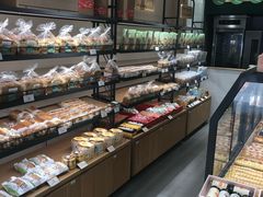 面包甜点陈列柜-仟吉KenGee(汪家墩店)