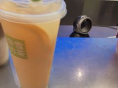 -奈雪的茶(华侨城创意园店)