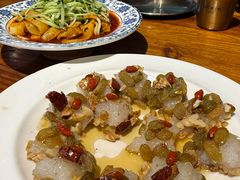 -柴窝堡22号辣子鸡·传承新疆菜